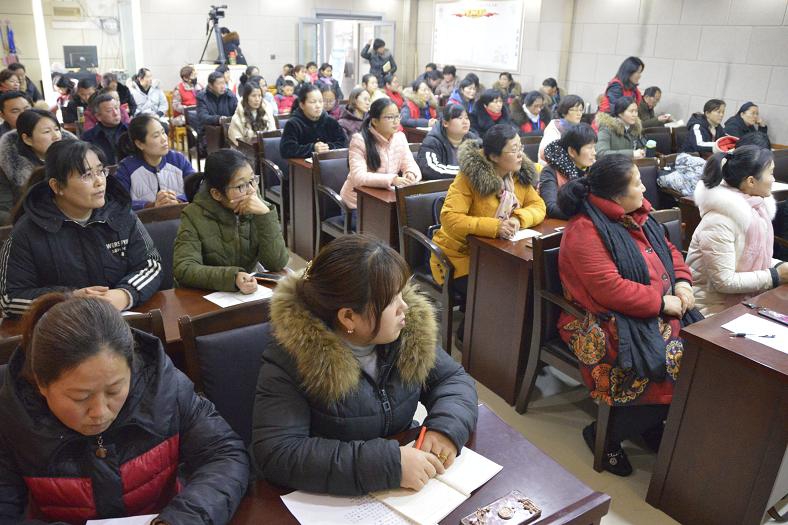 缩小.2019-1-5下午国学经典亲子诵读班家长老师学习会 (8).JPG