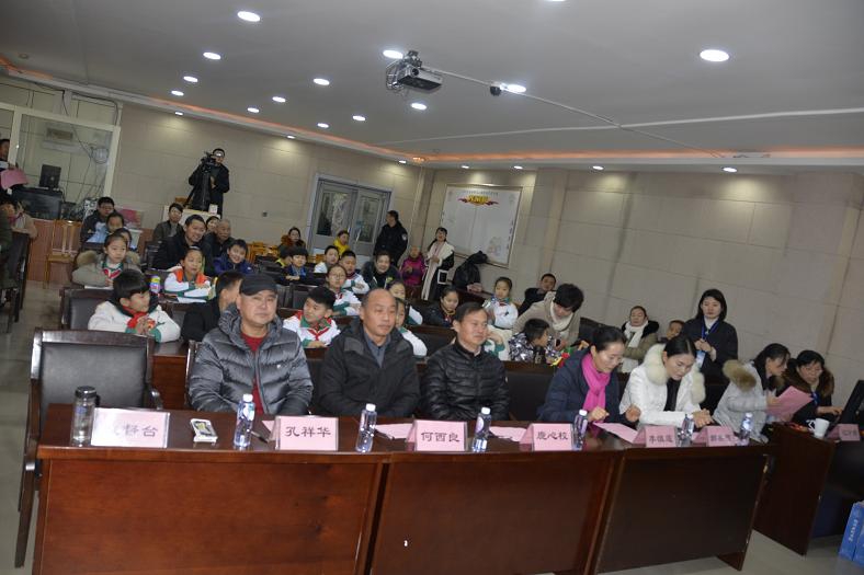 缩小.2019-1-13上午全省首届青少年读书故事会（牡丹区赛区）初赛在牡丹区图书馆成功举办 (8).JPG